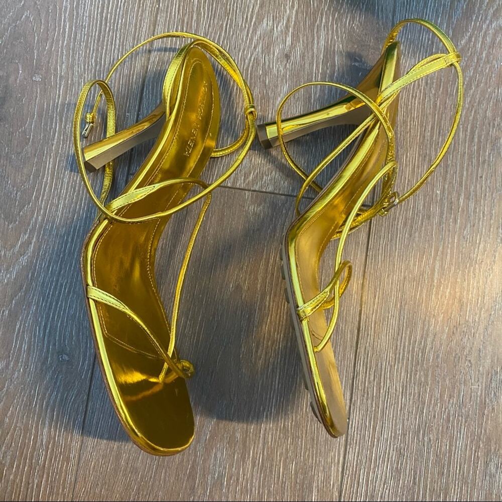 BOTTEGA VENETA Line Metallic Gold Strappy Leather Heeled Sandals - Picture 9 of 11